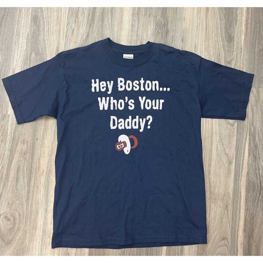 New York Yankees 2004 'Who's Your Daddy' Anti-Boston T-Shirt Youth X-Large